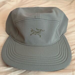 Arc’teryx Calidum 5 Panel Hat